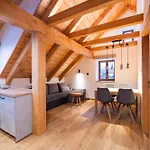 Apartamento By Alkatravel