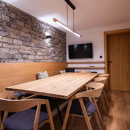 Apartment Livit - Roubenka By Alkatravel